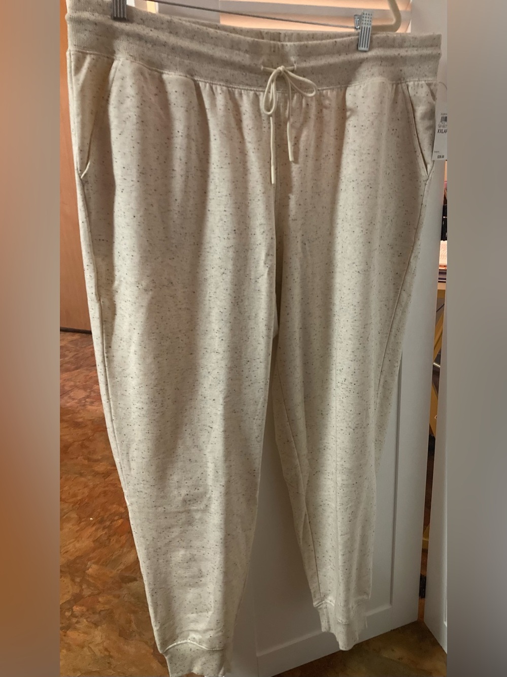 Ideology Speckled Cream Drawstring Joggers - Picture 6 of 9